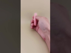 Pembe küçük dudak balsamı paketleri