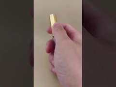 Kadınların Mükemmel Görünümü İçin Altın Vidali Kapaklı Kozmetik Kirpik Fırçası