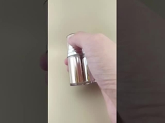 Kozmetik ve deri bakımı ürünleri için dış kaplama ile iki renkli altın ve gümüş renkli hava geçirmez pompa şişesi