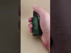 Essence için ince tasarımlı açık koyu yeşil damlatıcı şişe