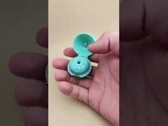 Kozmetik şişeler için Cyan Plastik Yumuşak Mat Küresel Kapağı