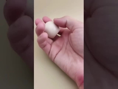 Kozmetik Şişeler için Pirinç Beyazı Plastik Pürüzsüz Küresel Kapak