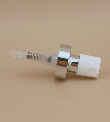 K402-2 Parfüm için Gümüş Plastik Düğmeli ince kırpma püskürtücüsü ISO9001/ISO14001 Sertifikalı