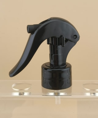 K604-1 Siyah Plastik Mini Trigger Sprayer ISO9001/ISO14001 Sertifikalı ve Saçmak için Uygun