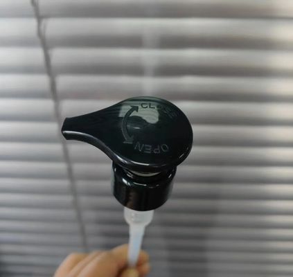 Losyon Dispenseri Pompası Mat Özel Renk Pürüzsüz Plastik Sol ve Sağ Kilit Emülsiyon Pompası