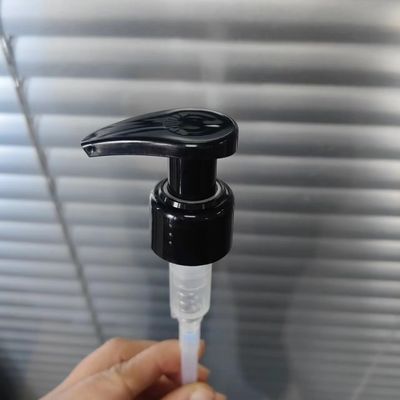 PP Losyon Pompası İnce Oluklu Kapatma Eyer Başlı Plastik Vidalı Kilit Losyon Pompası
