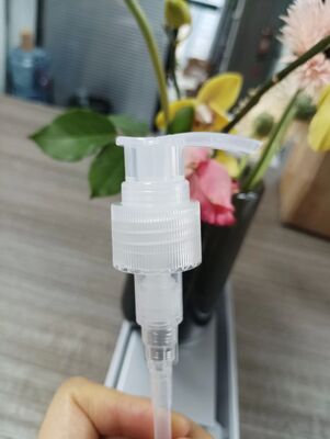İtme Tipi Vidalı Losyon Pompası 24 410 28 410 Plastik PP El Yıkama Sıvısı Pompası K201-9