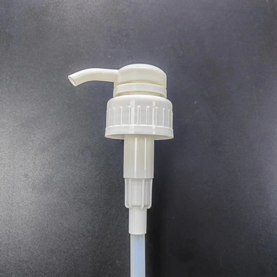 K206-11 Parlak Beyaz Vidalı Losyon Pompası Deşarj Hızı 4ml/T Dökülmez Yay İçinde