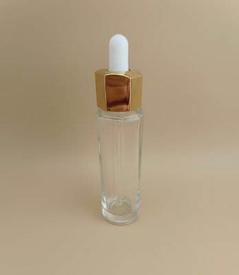 Özelleştirilmiş Şeffaf Damlalıklı Şişe, CRC Mümkün ve Güzel Poligon Tasarımı ile Esans İçin Dayanıklı Ambalaj Çözümü Sunar