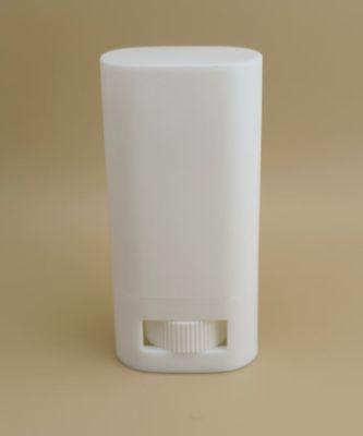 Plastik Beyaz Düz Düz Düz Dudak Balzamı Paketi CRC ile Kapanabilir Dudak Rengi için Uygun Kozmetik Paketleme İhtiyaçları